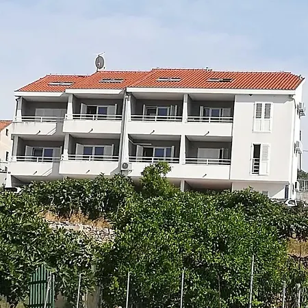 Pavisica Vrtli 9 Apartmán Postira